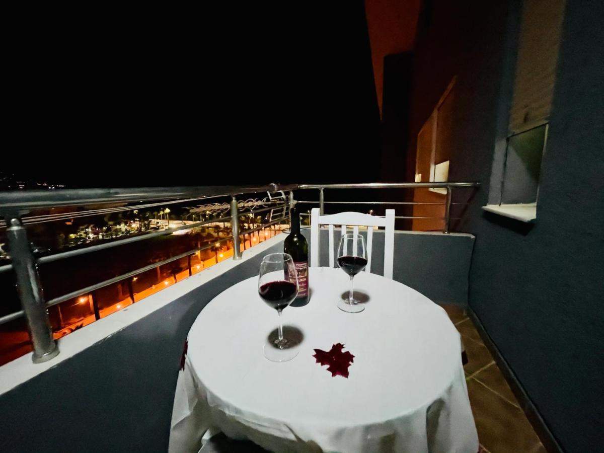 Jico Travel - Erjon Apartments Avlonya Dış mekan fotoğraf