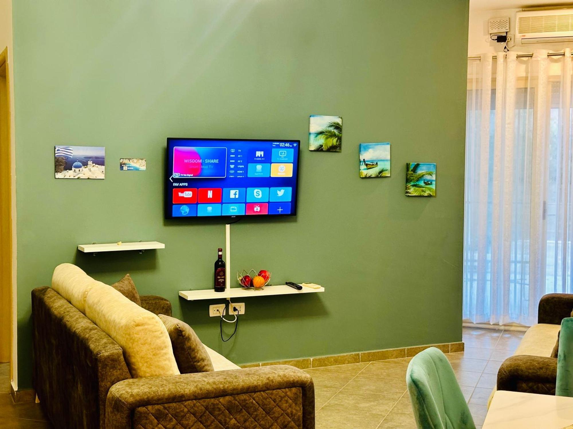 Jico Travel - Erjon Apartments Avlonya Oda fotoğraf