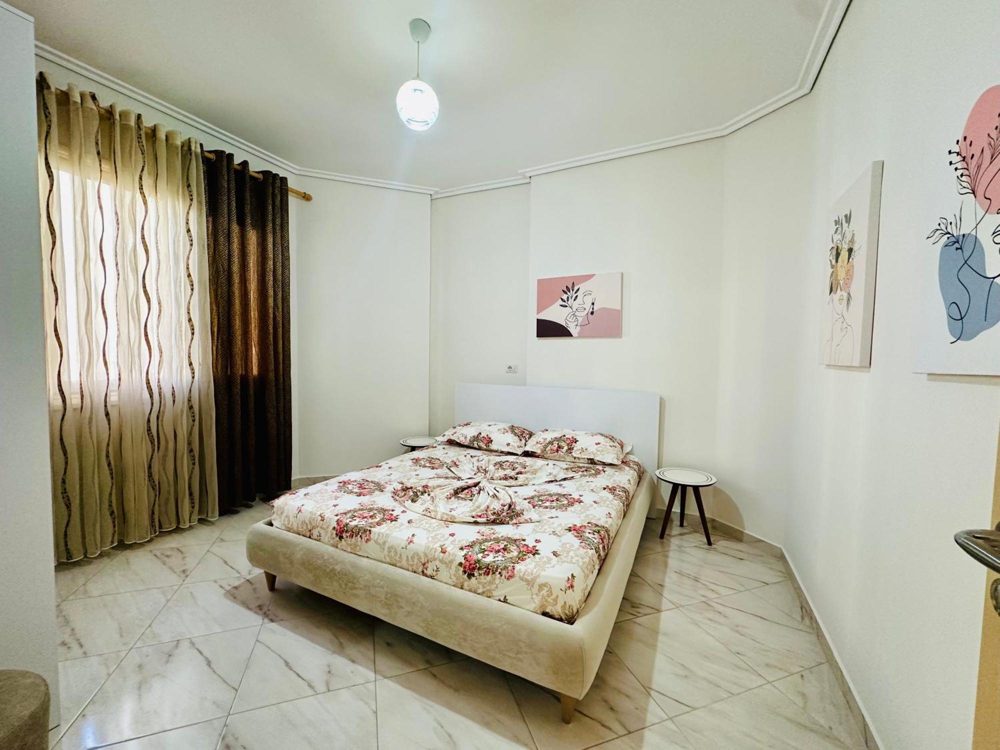 Jico Travel - Erjon Apartments Avlonya Oda fotoğraf
