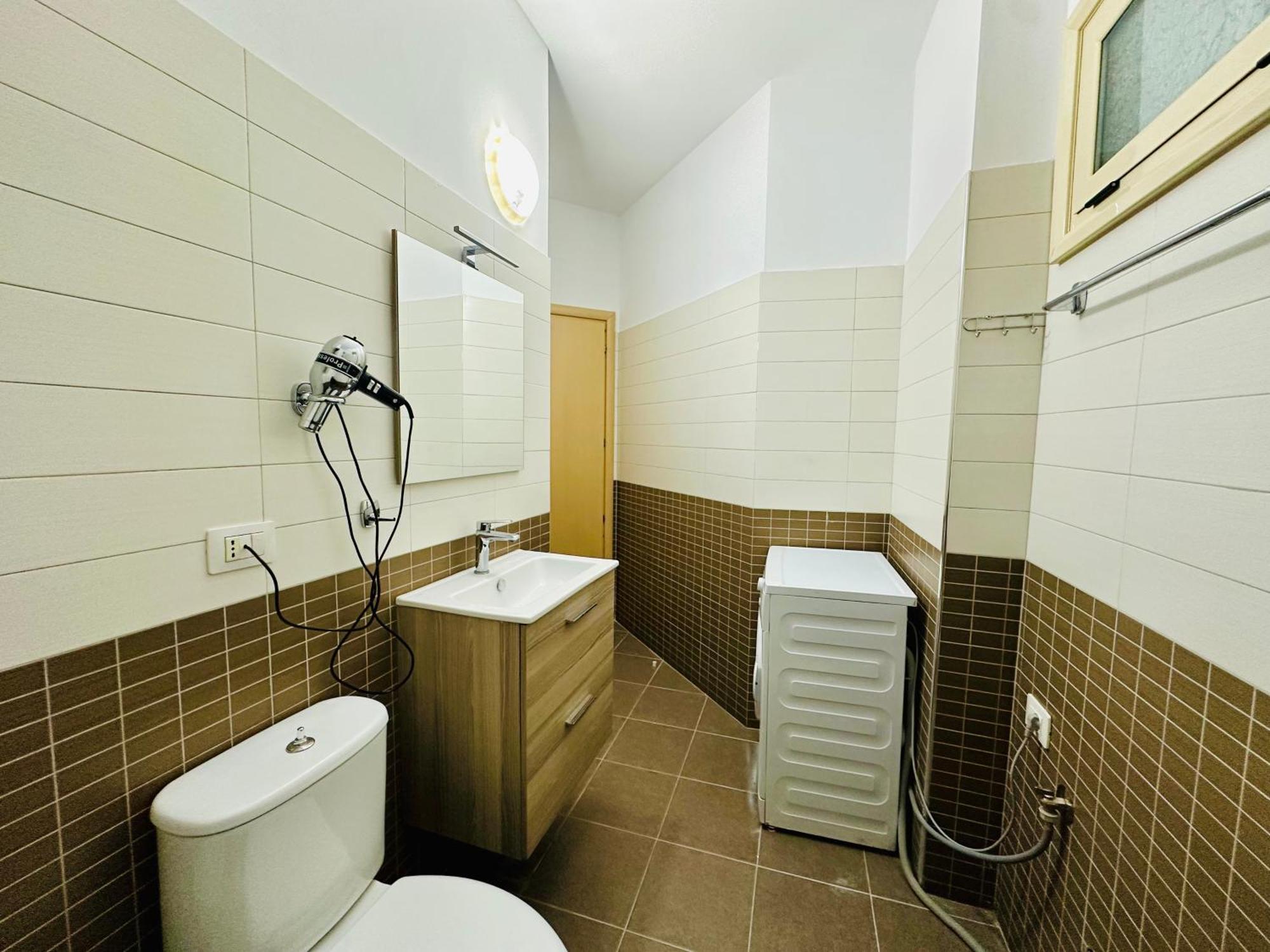 Jico Travel - Erjon Apartments Avlonya Oda fotoğraf